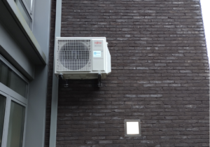 Sociaal huis - buitenunit - klimatisatie